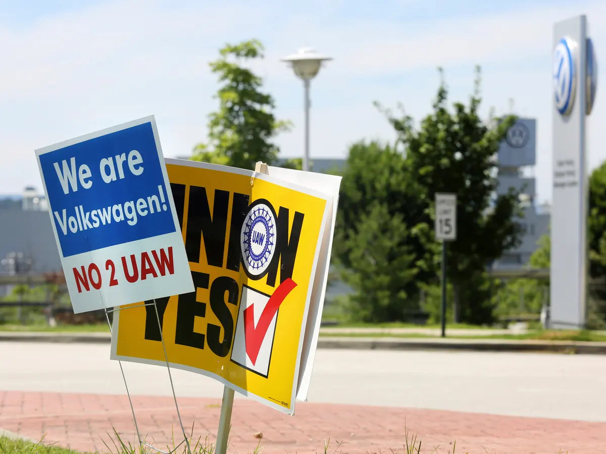 Volkswagen Tennessee plant workers seek unionization