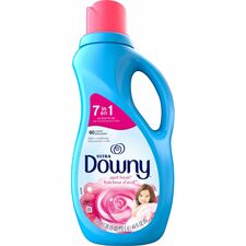 Downy Ultra Fabric Conditioner 44 oz (2.75 lb) - April Fresh Scent - Anti-static, Easy to Use - Light Blue - 1 Bottle