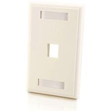 C2G 1 Socket Keystone Network/Multimedia Faceplate 1 x Total Number of Socket(s) - 1-gang - Flush Mount - White - 1