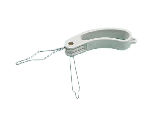 Rotating button loop / zipper pull