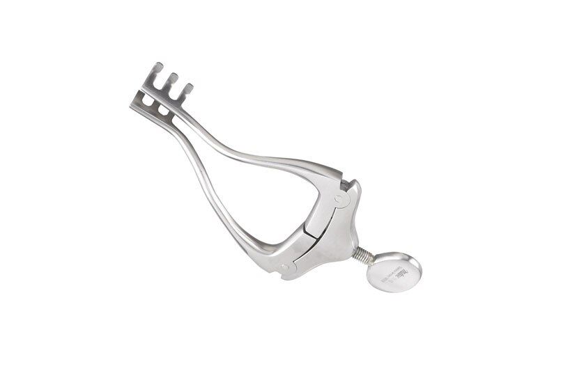 Davis Retractor - 2-3/4" (70mm) Spread - 3 X 3 Blunt Prongs