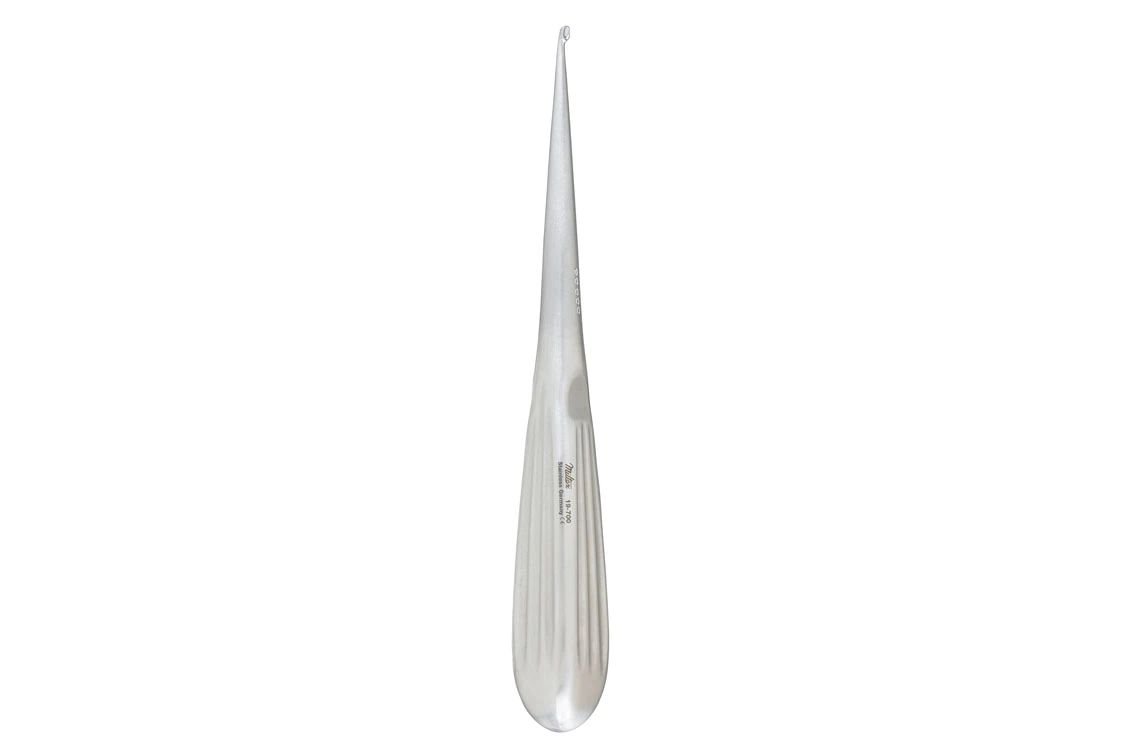 Spratt (Brun) Curette - 6-3/4" (170mm) - Oval Cup - Size 5/0 - 2.2 X 3.4mm