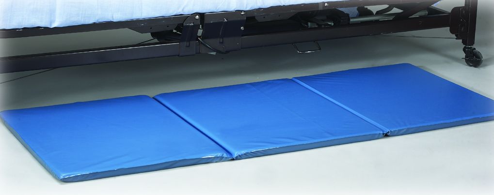 Tri-Fold Bedside Mat